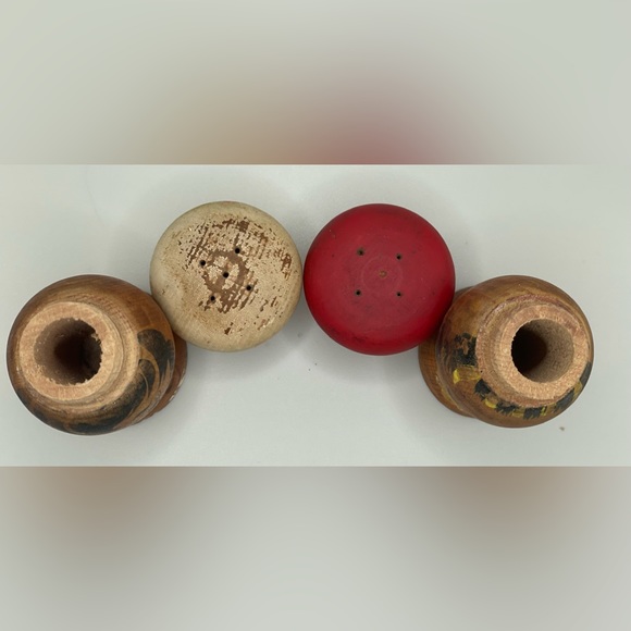 Vintage Wooden Hand Painted Salty & Peppy Chef Salt & Pepper Shakers 4” Tall - Picture 5 of 8